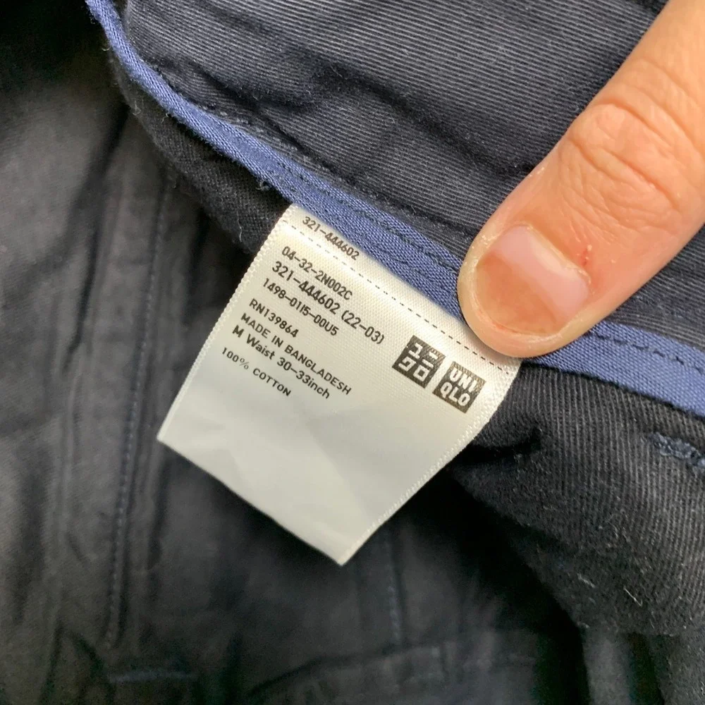 Uniqlo Chino Shorts Mens Medium Navy Blue Cotton Flat Front Slash Pocket Outdoor